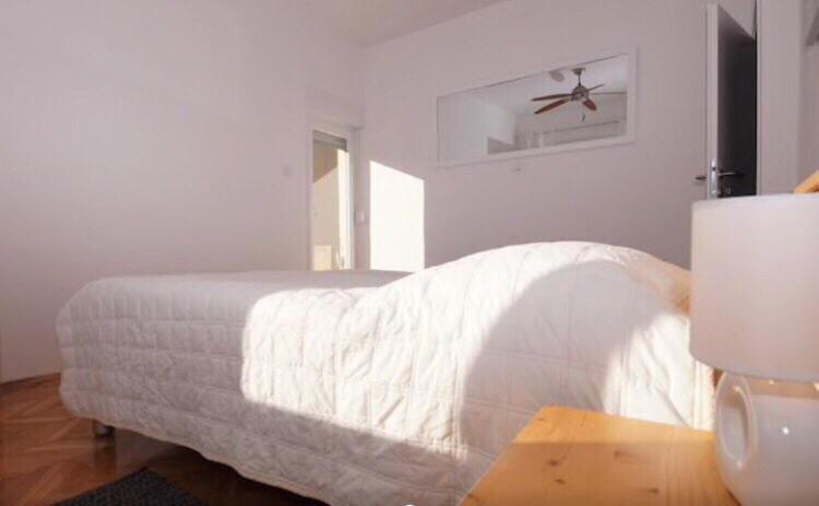 Apartment Deni พูลา ภายนอก รูปภาพ