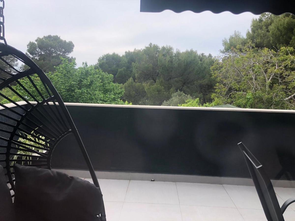 Apartment Deni พูลา ภายนอก รูปภาพ